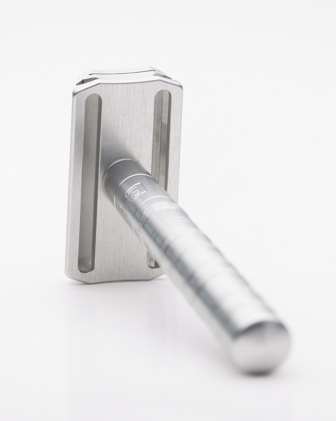 The Henson Razor in Aircraft Aluminum