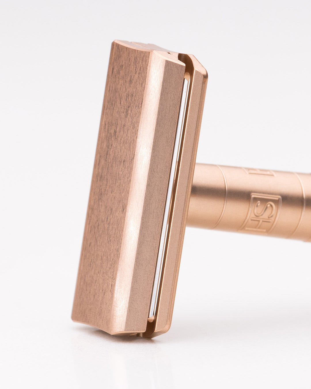 The Henson Razor in Copper
