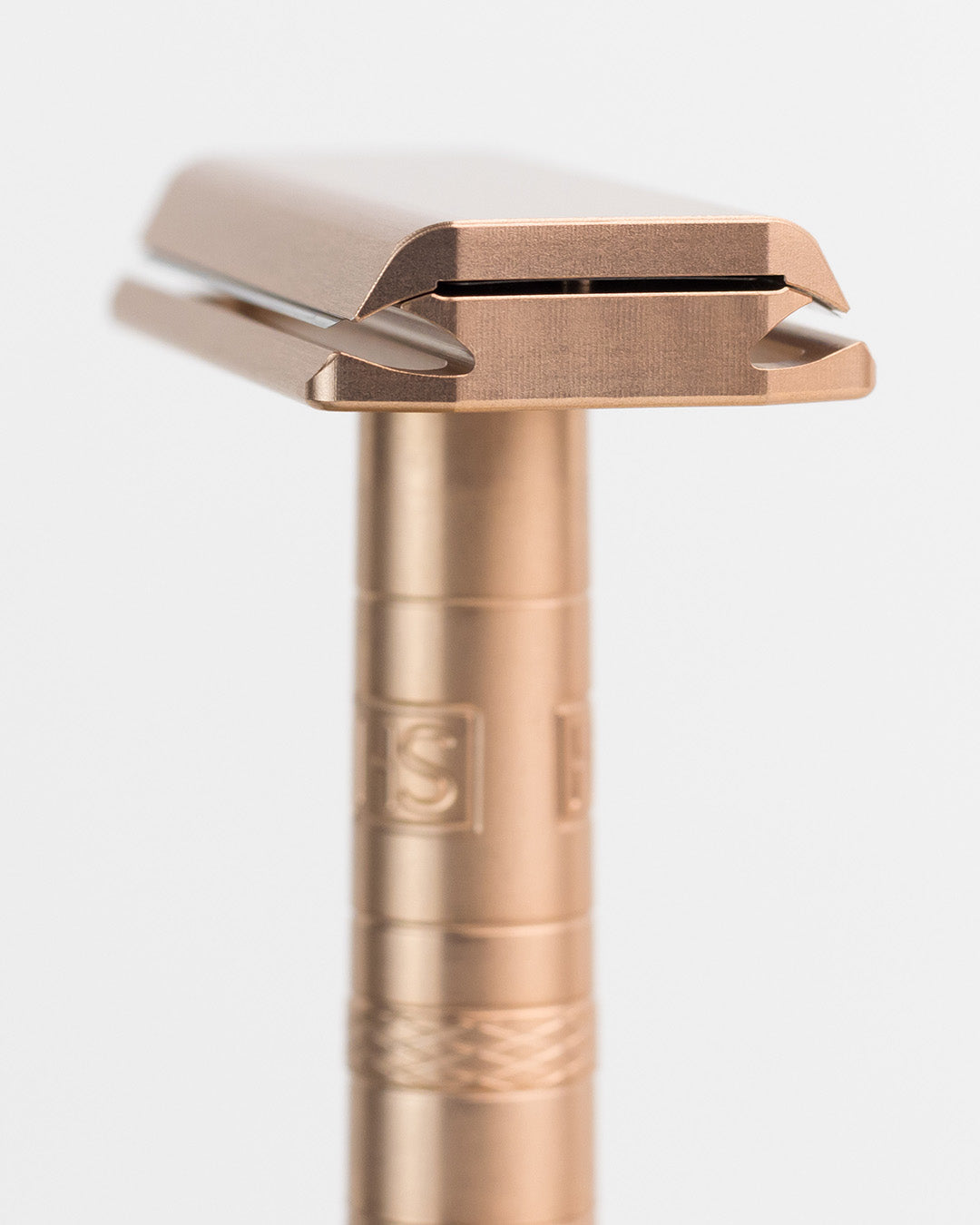 The Henson Razor in Copper