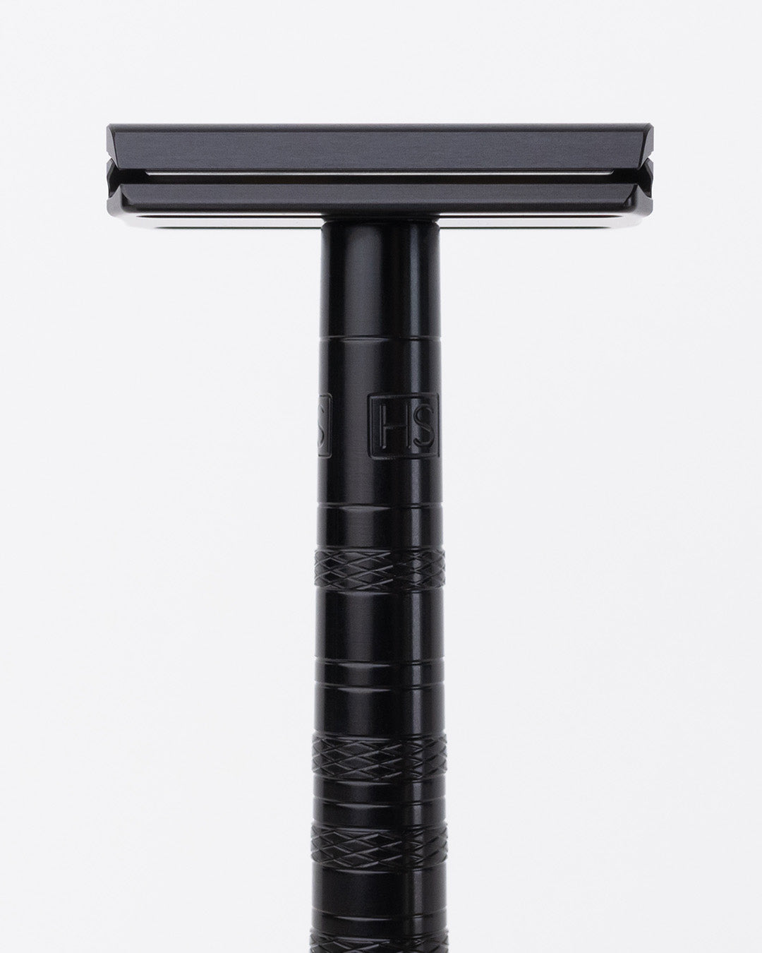 The Henson Razor in Jet Black