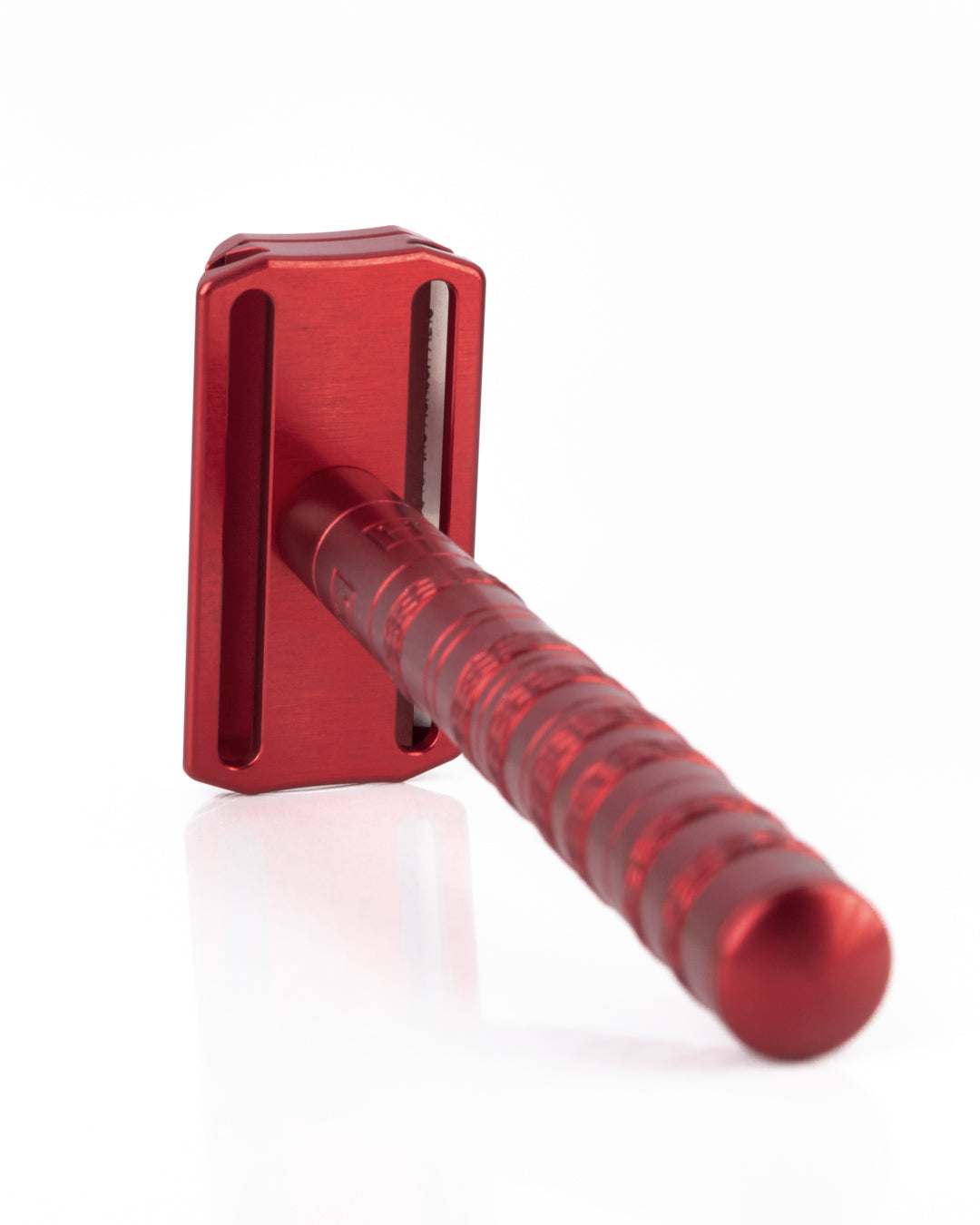 Henson AL13 in Canada Red
