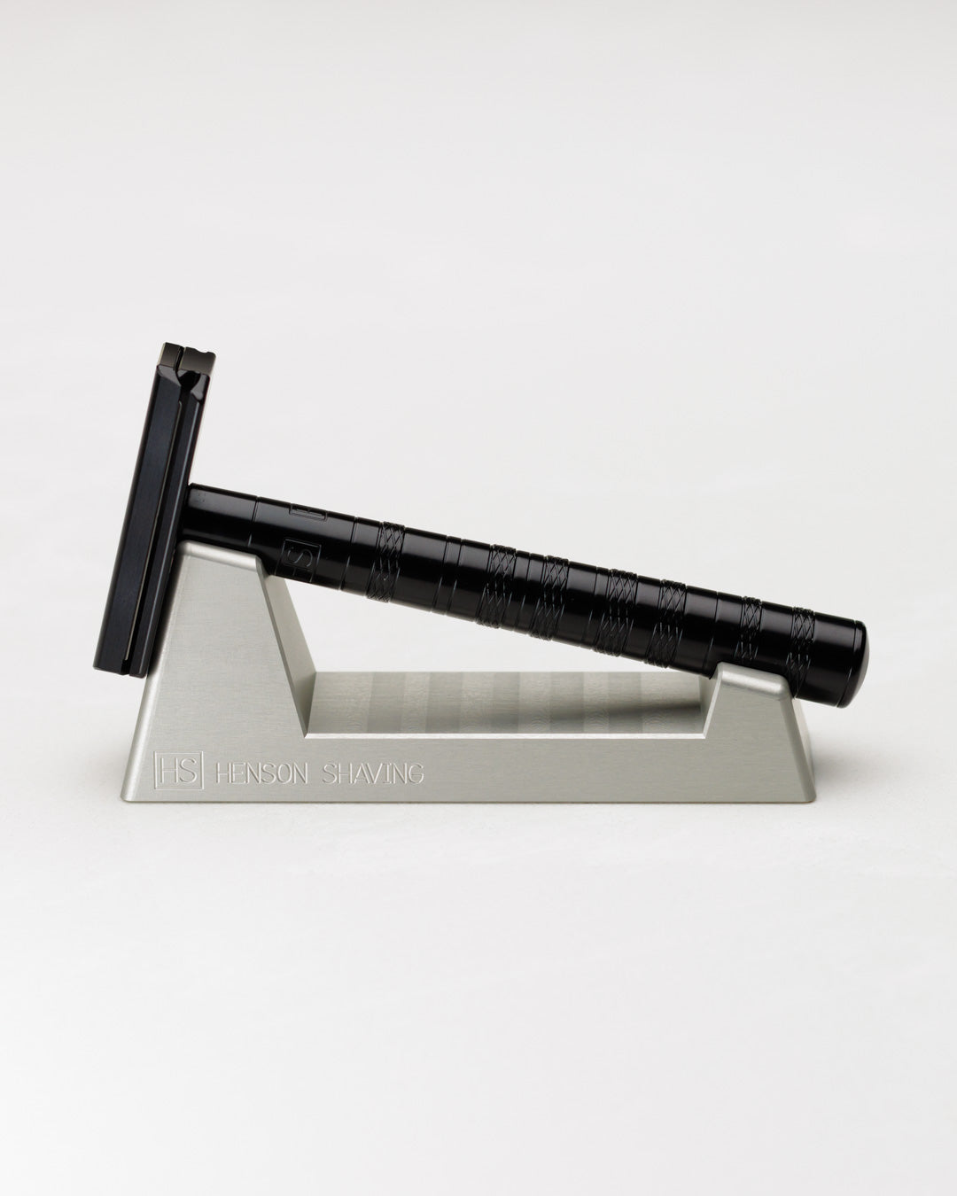 The Henson Stand – Henson Shaving The Henson Stand – Henson Shaving